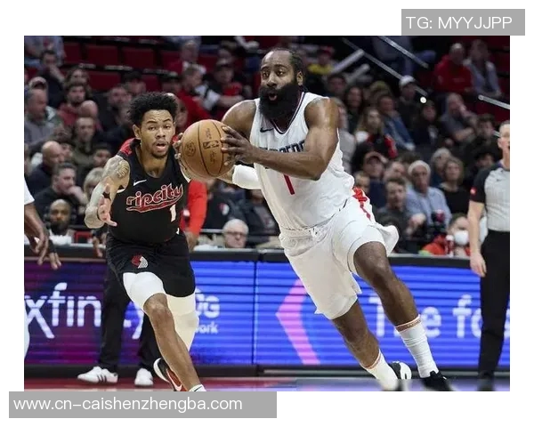 哈登助攻双双伦纳德高分领衔快船战胜鹈鹕展现强大实力